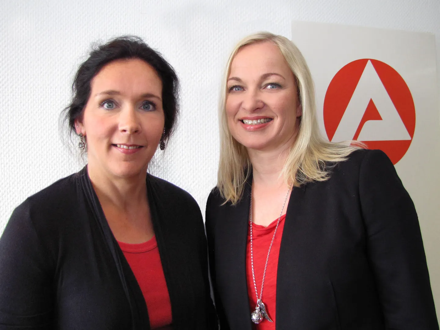 vl. Annette Mench und Christiane Meyer-Fenderl. Foto: Arbeitsagentur Gießen